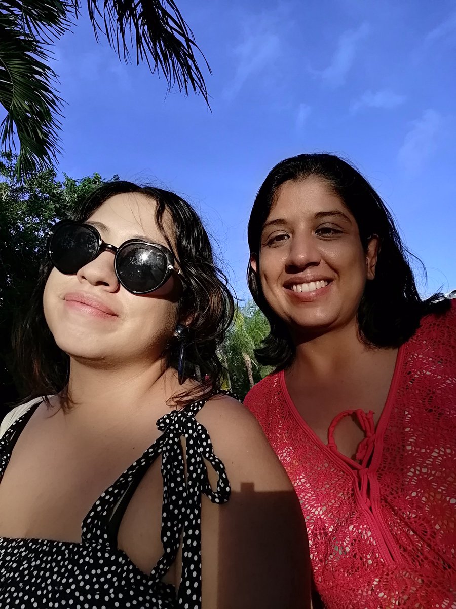 Deborahiruegas's tweet image. Momentos felices del último día del 2020, que la verdad para mí, no fue tan malo 🙊☺️🙌🏻 #lastdayof2020