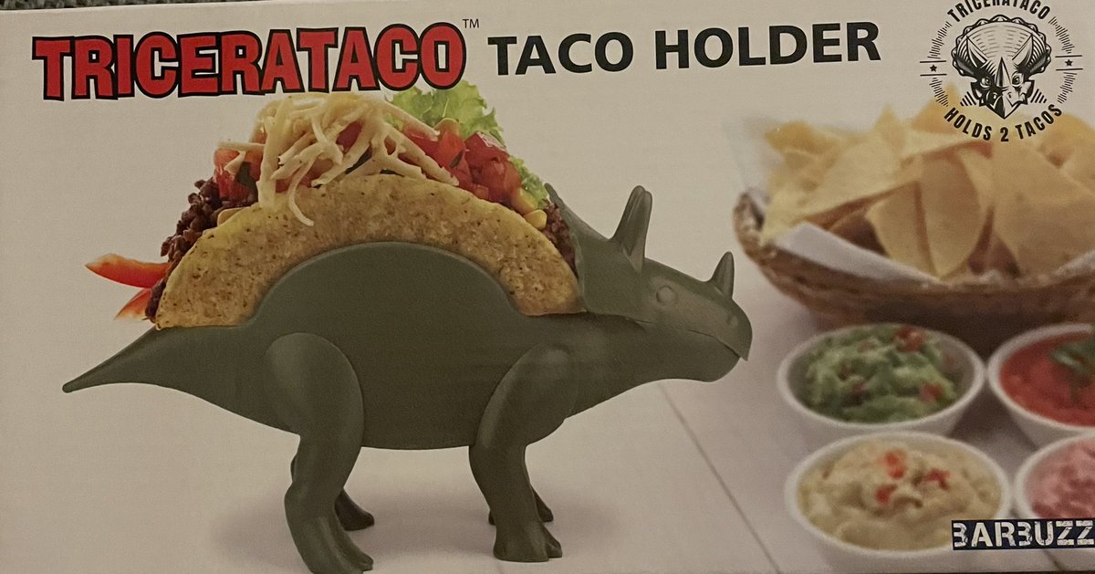 Ringing in the new year with style 🎉 🦖 #dinner #Bye2020 #Hello2021