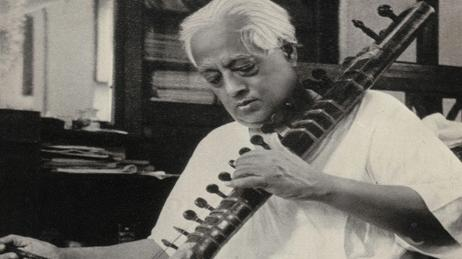 #BornToday in 1894 a polyglot well versed in several languages - Bengali, English, French, German and Sanskrit, a polymath with wide range of interests including physics, mathematics, chemistry, biology, mineralogy, philosophy, arts, literature, and music.Satyendra Nath Bose