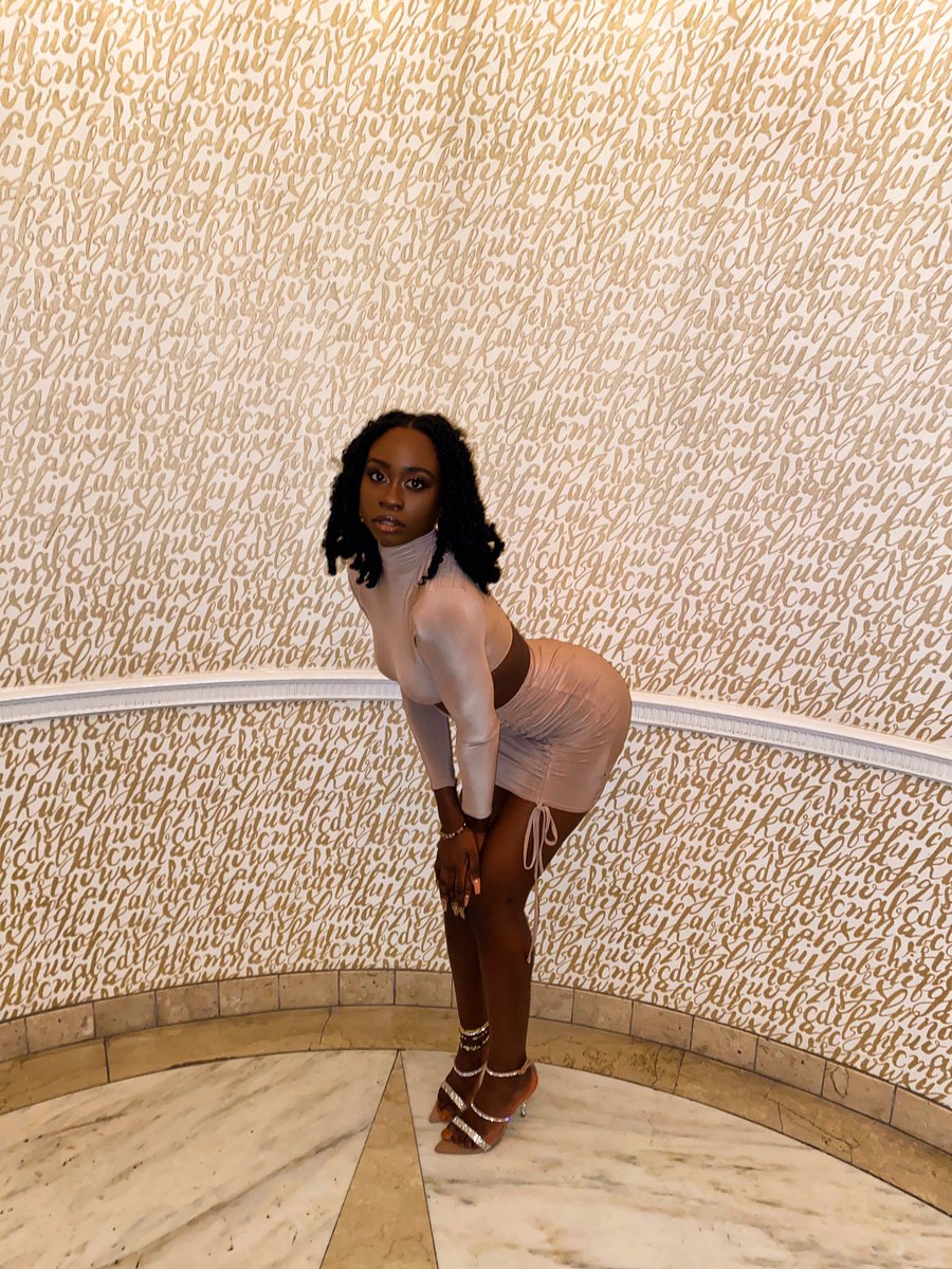 _MAk_DAddY_'s tweet image. Fuck being good, I’m a bad bitch