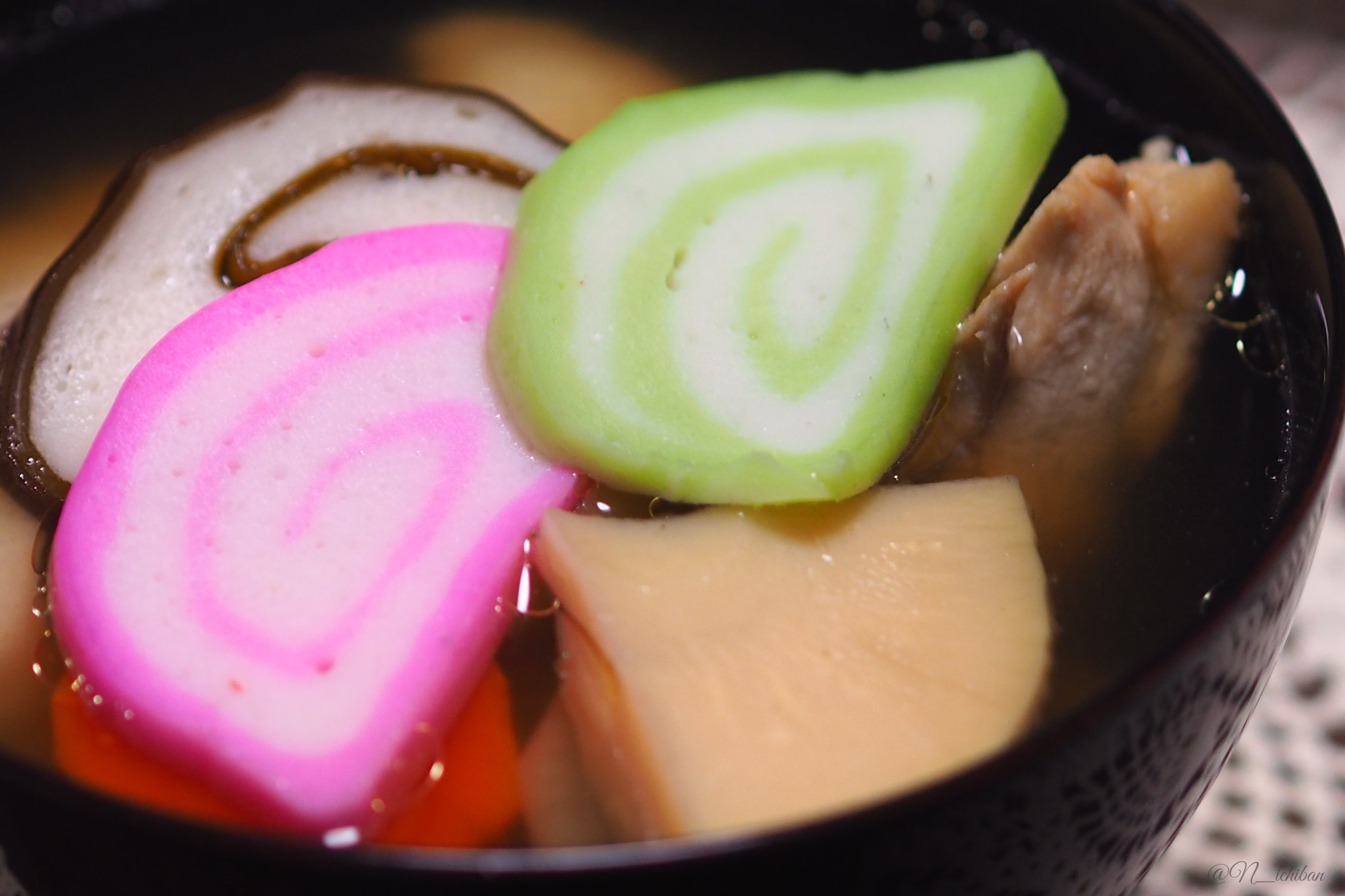 かまぼこ 長崎一番 つぶやき 中の人の実家のお雑煮 蒲鉾が川虎かまぼこ Kawatoranaga だったのは内緒の話 お正月に蒲鉾を食べよう 川虎かまぼこ お雑煮 雑煮 お正月 正月 正月蒲鉾 蒲鉾 かまぼこ かんぼこ 長崎かんぼこ 長崎かんぼこ王国