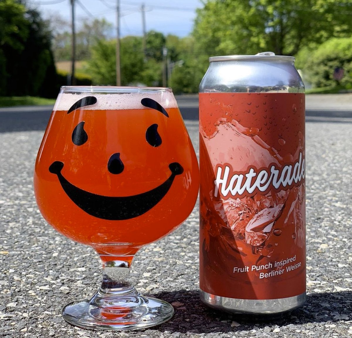 Holy Sh*t that's our Kool Aid Glass. We are the machine? <a href="/bertkreischer/">bert kreischer</a> &amp; <a href="/tomsegura/">Tom Segura AKA Mr. Ladybug</a>  #2bearslive