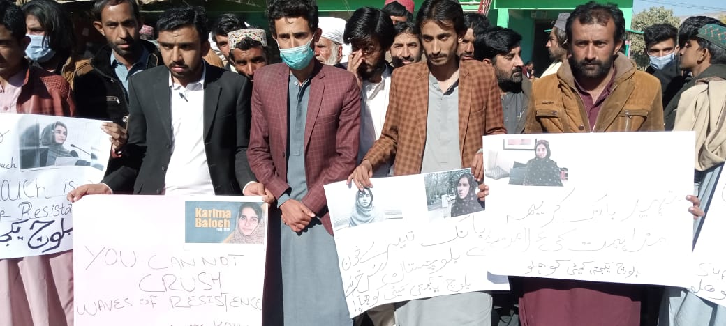Derabugti11's tweet image. کینیڈا کے شہر ٹورنٹو میں بانک کریمہ بلوچ کی شہادت کے خلاف کوہلو میں احتجاجی مظاہرہ،
زندہ ہے بانک زندہ ہے،
#KarimaBaloch
@Faiz_Baluch @PIRDHAN_BALOCH @BalochCommittee @GanjatoonBaloch @Ghanibaluch