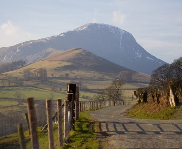 TOGWalks's tweet image. Grab your coffee and settle down to watch Britain's 100 favourite walks with @JuliaBradbury, starting soon on @ITV
Find each of the walks on the TOG website
buff.ly/2M1j0iT
@ITVMagazine #juliaswalks #togwalks