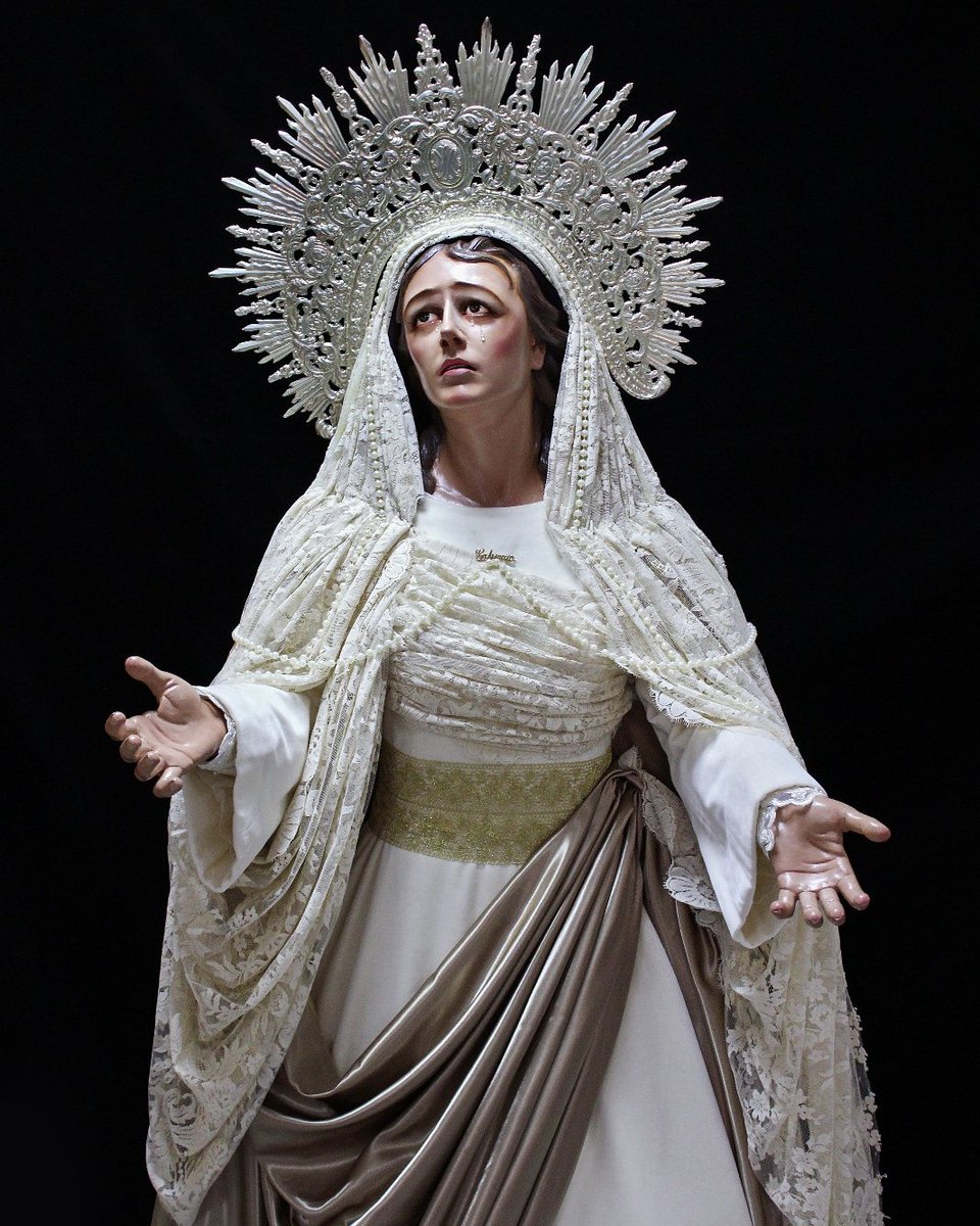 COMENZAMOS EL AÑO CON LA SANTÍSIMA VIRGEN MARIA. 

1 ENERO.

SOLEMNIDAD DE SANTA MARÍA, MADRE DE DIOS.