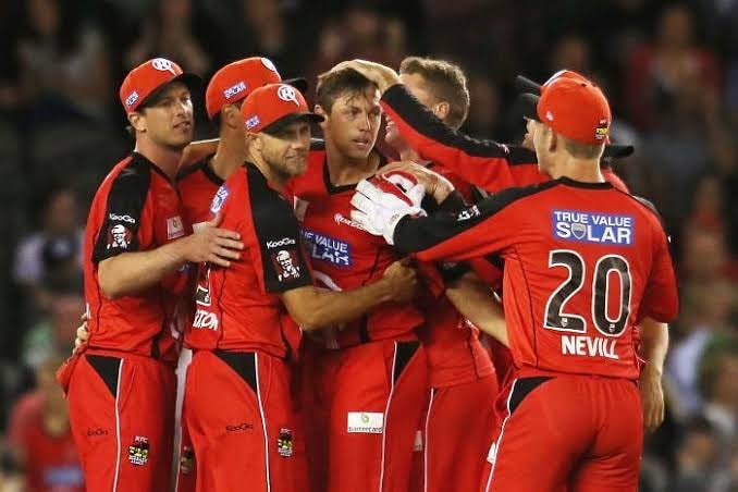 RubaDev02688055's tweet photo. This team needs to fire in the tournament before it is too late. 💥 👇👇
#BBL
#BigbBashLeague
#GoAWin
#TeamIndia
#cricket
#cricketers
#cricketfans
#ChrisGreen
#ImadWasim
#AdamMilne
#ShaunMarsh
#TanveerSangha
#BenCutting
#AlexHales https://t.co/6QV7fdL8wB