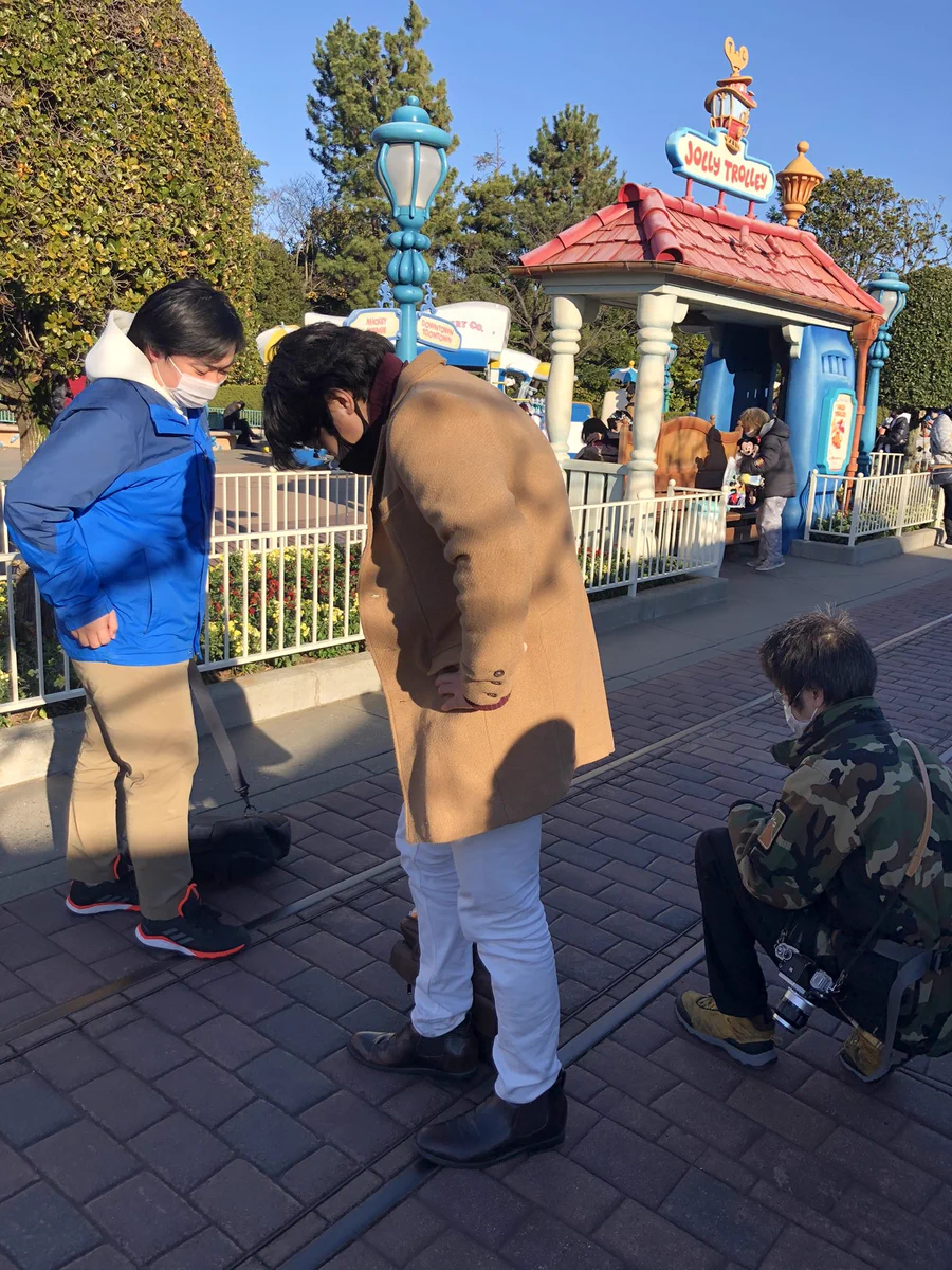 鉄オタなら当たり前？線路を見つけたらリットン調査団の真似をするwww