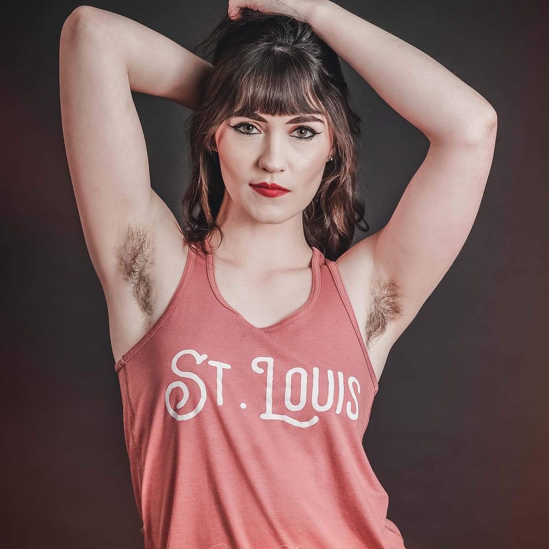 thesmuttyworld's tweet photo. Follow us @thesmuttyworld
#FeaturedRepost @nikkiserenityartist
・・・
Model: @nikkiserenityartist
Photographer: @primephotographystl / https://t.co/4fp7Wu5kWW
Shirt: @archapparelstl
#model #models #modeling #stlmodel https://t.co/2SJMCc0ILt