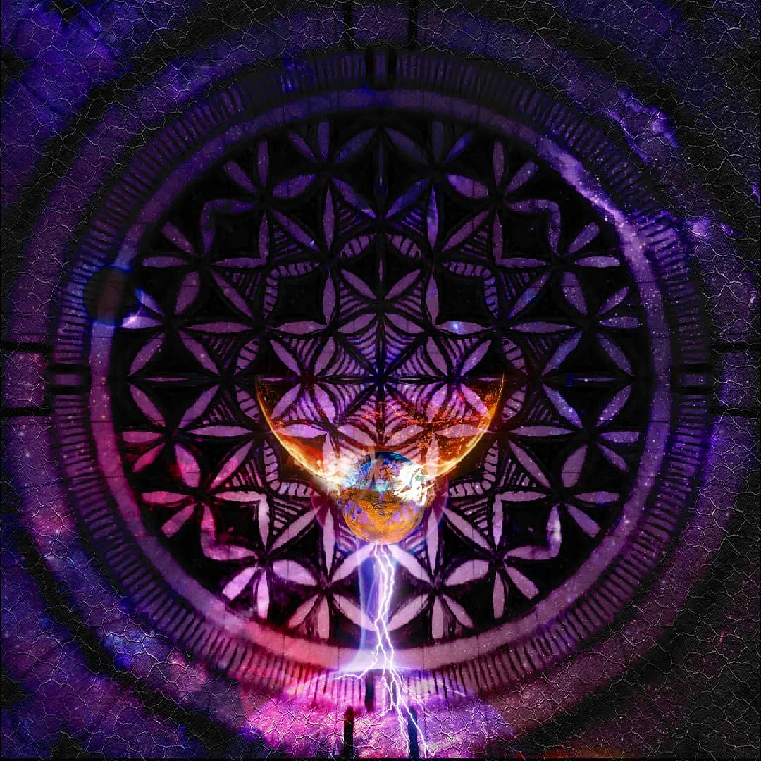 The coming together of planets produced exchanges of matter and energy. The thunderbolts of the 'gods'.A planetary kiss of the bridegroom. A tipping of vials, of goblets, of holy grails - an exchange of plasma and matter, the pouring of wine.