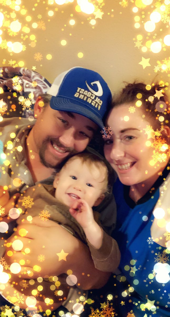 KarynLynne's tweet photo. Happy new year from the Snyder’s #VegasNYE https://t.co/1gzKcNFy1x