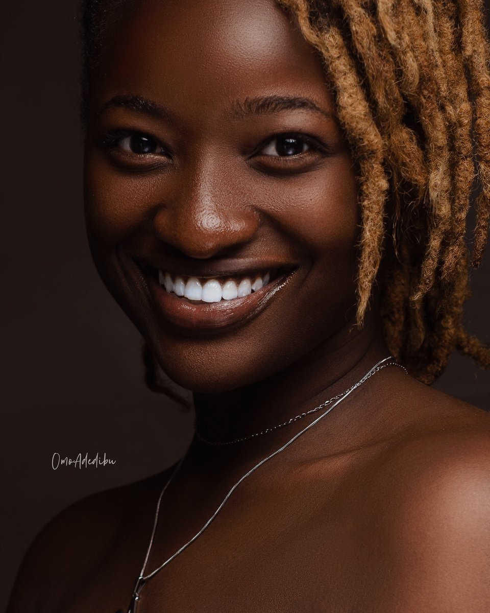 So before the year ran out, @OmoAdedibu97 took these amazing shots of me 🥺🥰 Happy new year everyone ❤️❤️❤️❤️