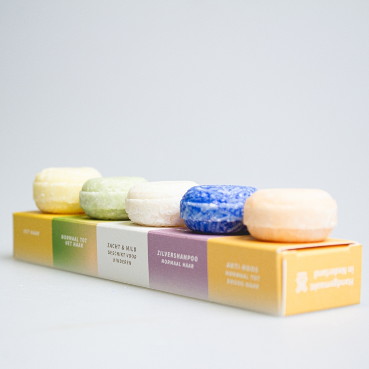 ShampooBarsNL's tweet photo. NIEUW! ✨Het Shampoo Bars proefpakket is vanaf nu verkrijgbaar! Het proefpakket is d�� manier om kennis te maken met een aantal van onze (h)eerlijke producten. https://t.co/wFb6coXTua