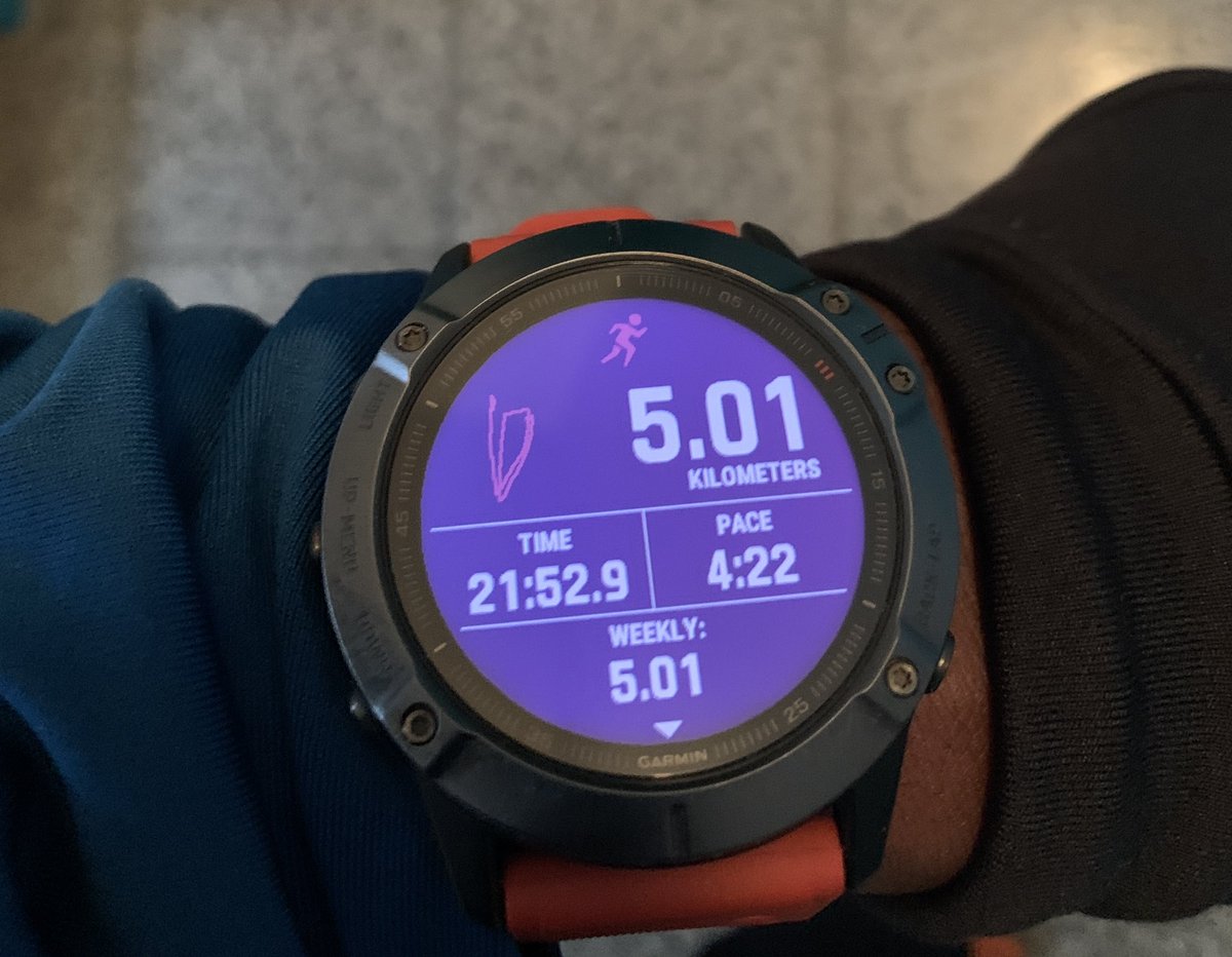_codestories's tweet image. Starting the new year with a blast at the lungs! 
Happy New Year, people! I wish you all a successful start and finish. 🏁 🏃