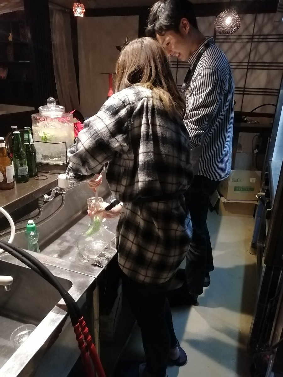 湘南エリアに新しくできたシーシャcafe Bar Knotで一緒に店を作り上げていくメンバーを募集しています シーシャ 水たばこ 情報 けむログ
