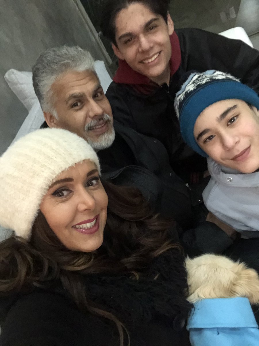 BERENICESAINT's tweet photo. #Feliz2021Colosal  #sergiosepulveda saludos desde Guadalajara , dile al capi que es Lo Matximo https://t.co/TWbGAi1rrt