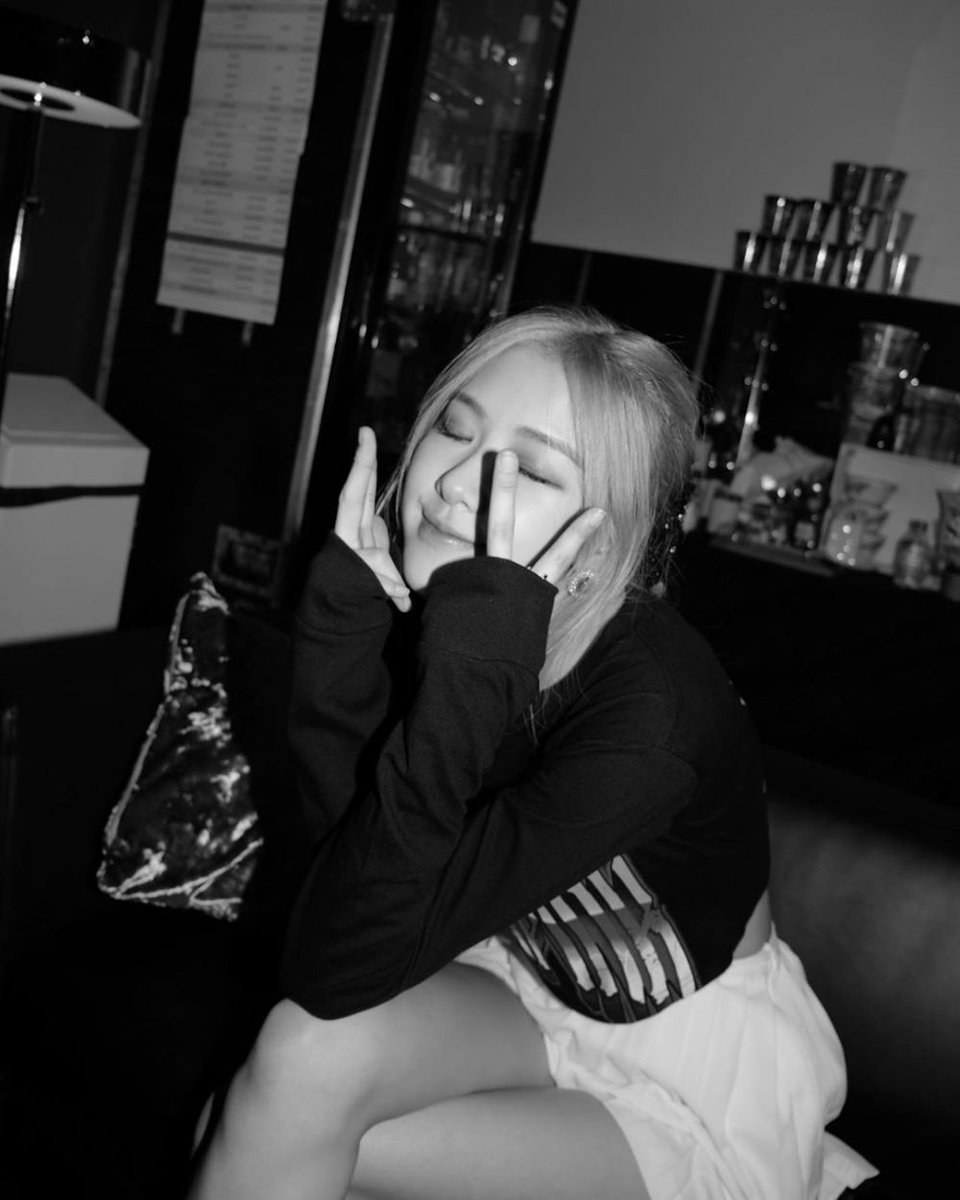 Hai gw chattera,gw newbie disini
Sini matualan
Fambest?dm
#Root #roleplayer #roleplayeraccount #roleplayerkpop #roleplayerindo #roleplayerindonesia #rptwt #roleplayerworld #RP