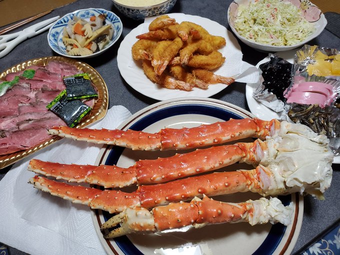 デカアァァァァいッ説明不要!!
45cm!!!1.2kg!!!
タラバガニだ!!! 