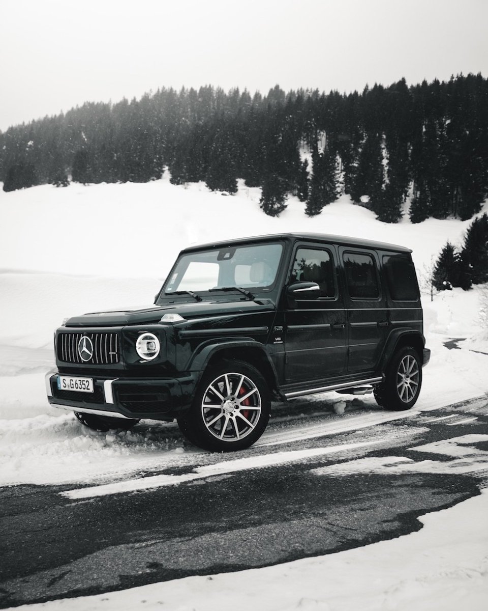 Mercedes Amg Kraftstoffverbrauch Kombiniert 14 4 L 100 Km Co Emissionen Kombiniert 330 G Km T Co N3yzmz6mjd The Mercedes Amg G 63 Conquers New Terrain By Johannes Hauser For Mbsocialcar Gclass Mercedesamg