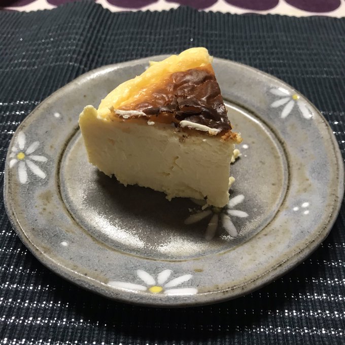 バスク風チーズケーキのtwitterイラスト検索結果 バスク風チーズケーキのtwitterイラスト検索結果