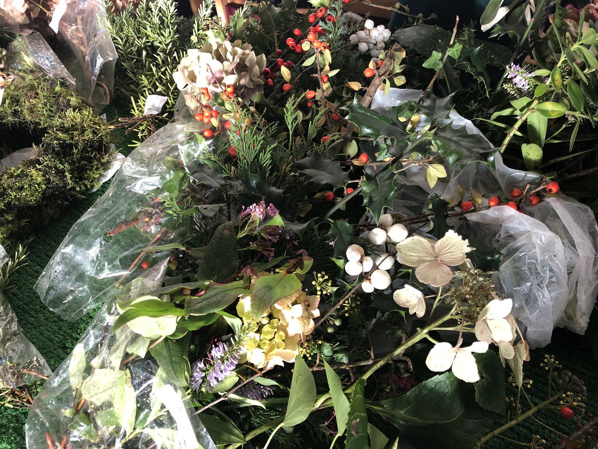 clithcmarket's tweet photo. Happy New Year! Thank you to all our loyal customers and new supporters. See you on Tuesday March 9th 2021 #Clitheroe #CountryMarket #CookCraftGrow https://t.co/7CwWOPojST