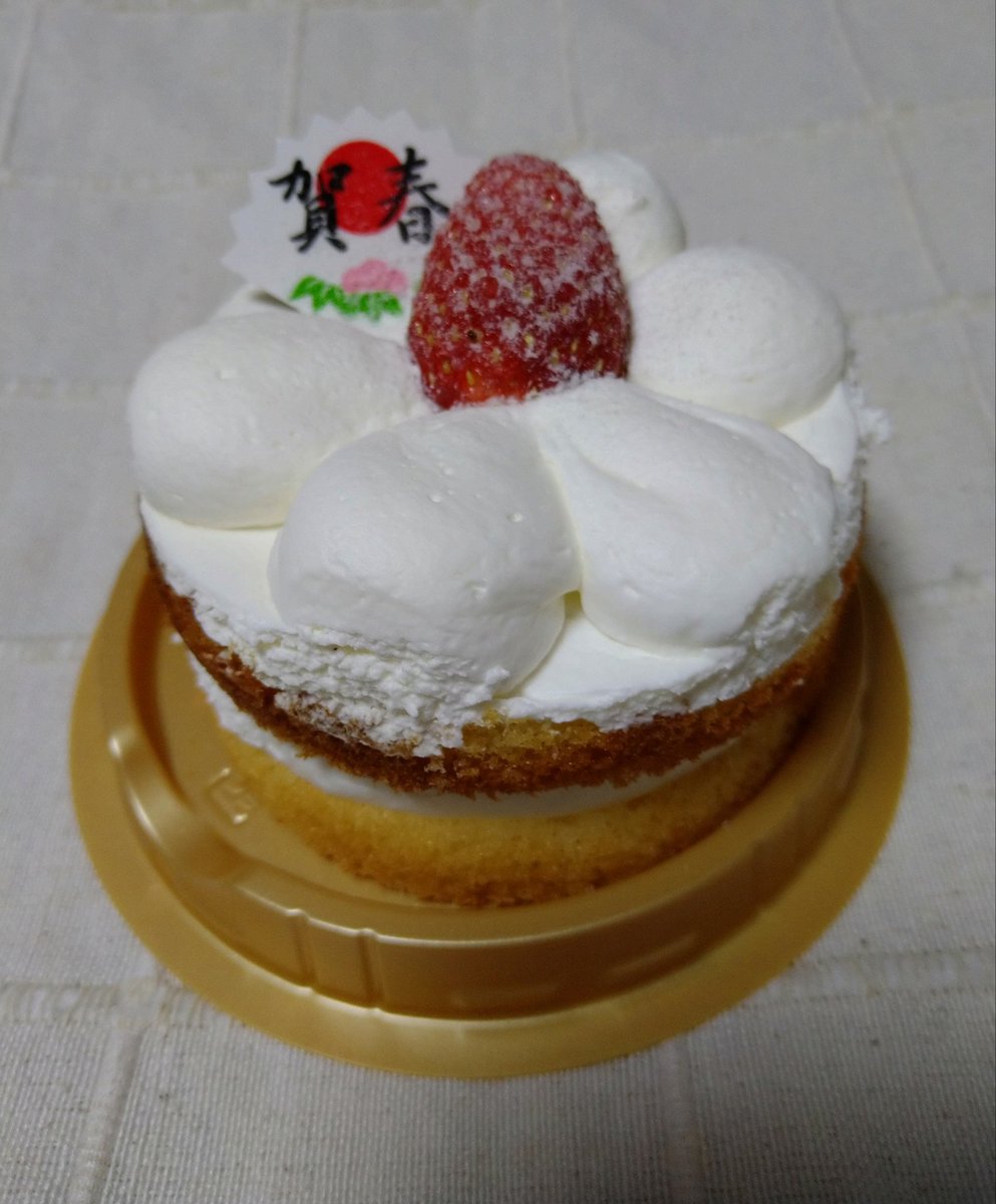 上福忍 インディ セブンで正月ケーキ 一人用 が売られていました クリスマスケーキ同様にコンビニスイーツとは思えない美味しさですゾ デュフw セブンイレブン コンビニスイーツ