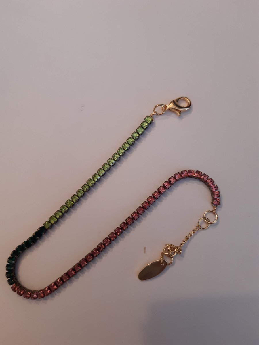annanwhite's tweet photo. Hi @OliverBonas I received this beautiful bracelet for Christmas but it has a knot in the chain which is possibly connected twice to the metal hoop. We have tried to undo but to no avail. Any chance you can help? Thanks. https://t.co/JXKn2unWAS