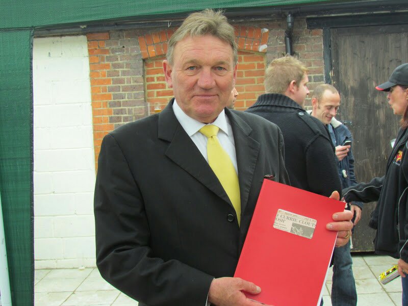   Happy Birthday to Tony Currie. What a player. If only he had stayed with us longer. 