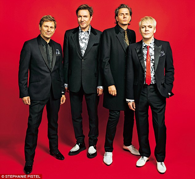 AngelLovesSimon's tweet image. Happy first day of 2021 to all my Duranie friends!! Hope this year brings you love, happiness, and LOTS of @duranduran !! 💖💖💖
#duranduran
#firstdayof2021
