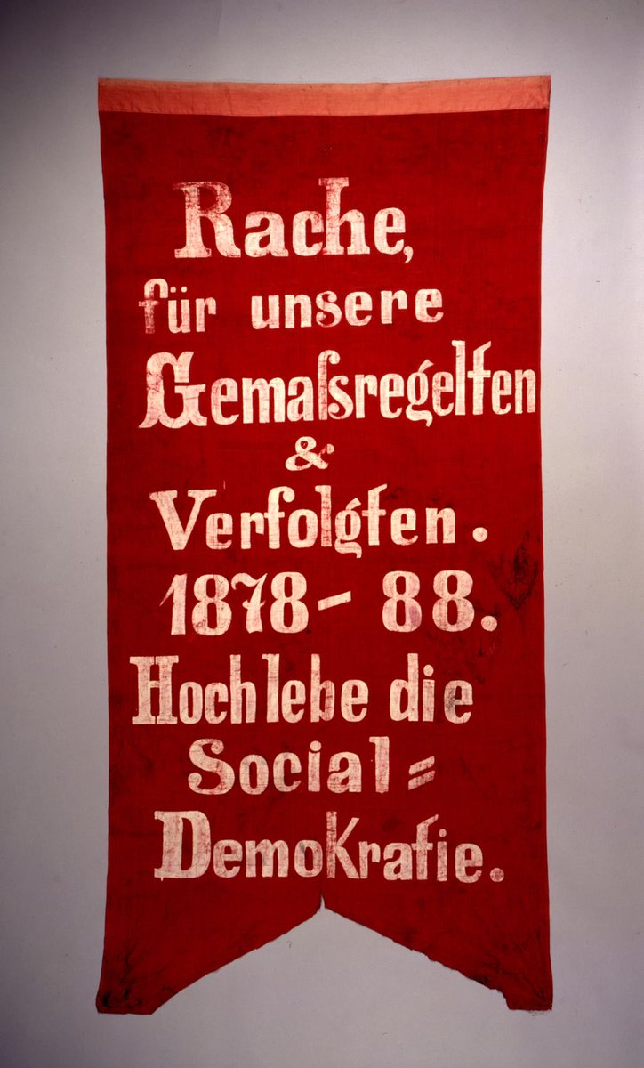 2. Punkt. Sozialdemokratie. Erinnert wird oft nur an die Zeit der Sozialistengesetze unter Bismarck. Das war tatsächlich ein dem dt Rechtsstaat unangemessene, brutale Verfolgung von Andersdenkenden. Das Parlament verlängerte denn auch die Gesetze 1890 nicht mehr.(Berlin 1888)