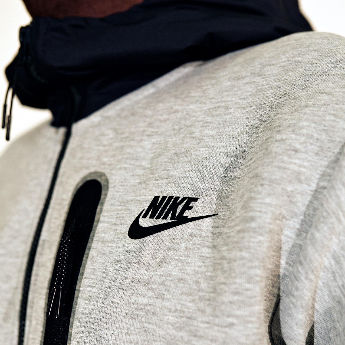 Footasylum's tweet image. New year, even newer outfit. 😏 This Nike Tech Fleece Tracksuit has just landed! #Footasylum #Nike #TechFleece

bit.ly/3o42nSl