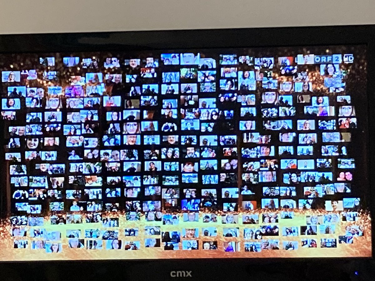 This was a really nice idea: They live streamed thousands of people from all over the world applauding the #Neujahrskonzert.