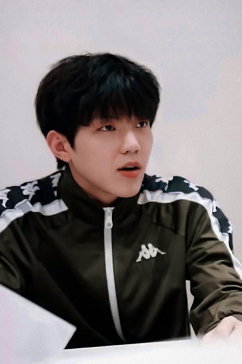 dowoon pics like boyfriend material. a short thread