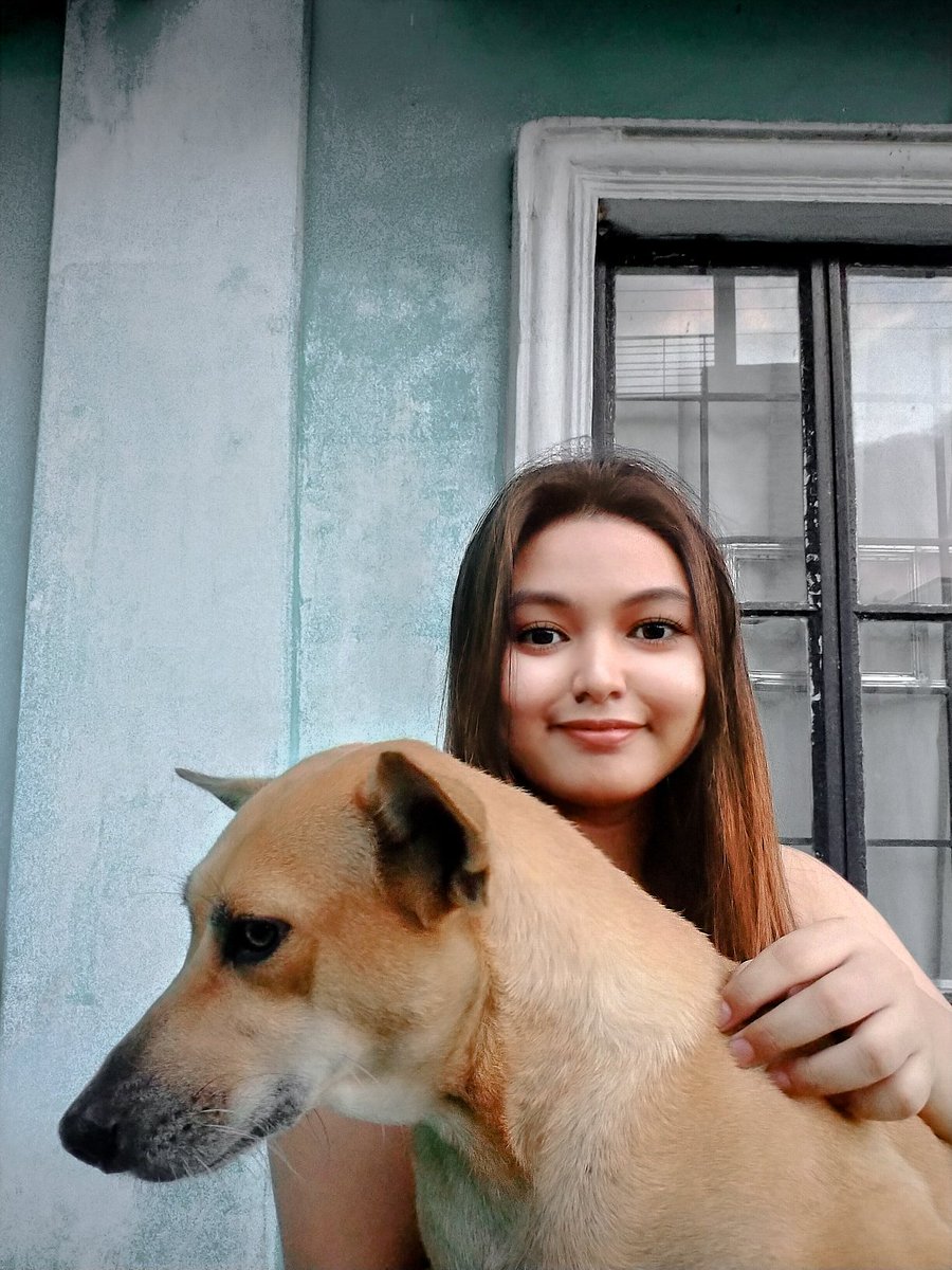 mikiwiyan's tweet photo. Tuta, the Alpha of the pack 🤍 my super chonky &amp; malambing baby. You absorbed all my negative energy &amp; replace it with positivity. Are u the cat of the family? 😅 I really admire how you handle your 2 siblings, Iloveyou ♥️🥺 https://t.co/9dXVb1xDpO