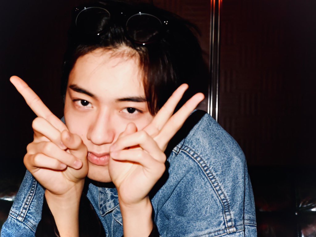 จารึกไว้เลยว่า
วันที่ 1 เดือน มกราคม ปี2021
ฮารุโตะหล่อจนติดเทรนไทยอันดับ1
 #HARUTO