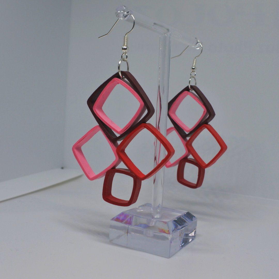 CreationsIgana's tweet image. Our winter sale is on, everything is 20% off.

#wintersale
#sale
#earrings
#papercrafts