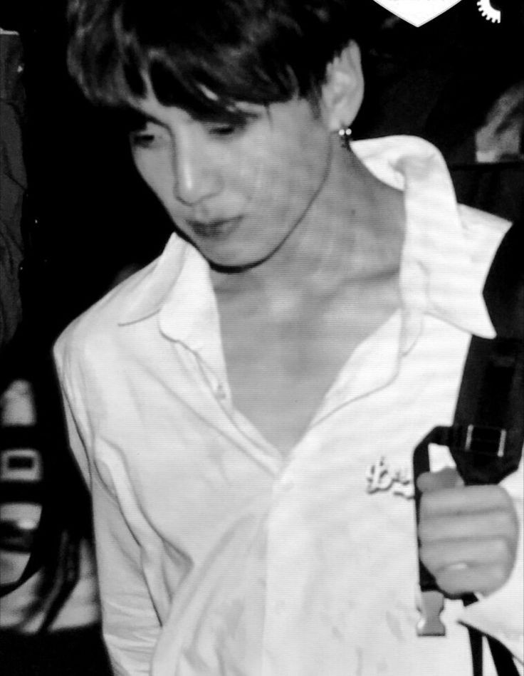 jeon jungkook being the wholesome hot — a thread.