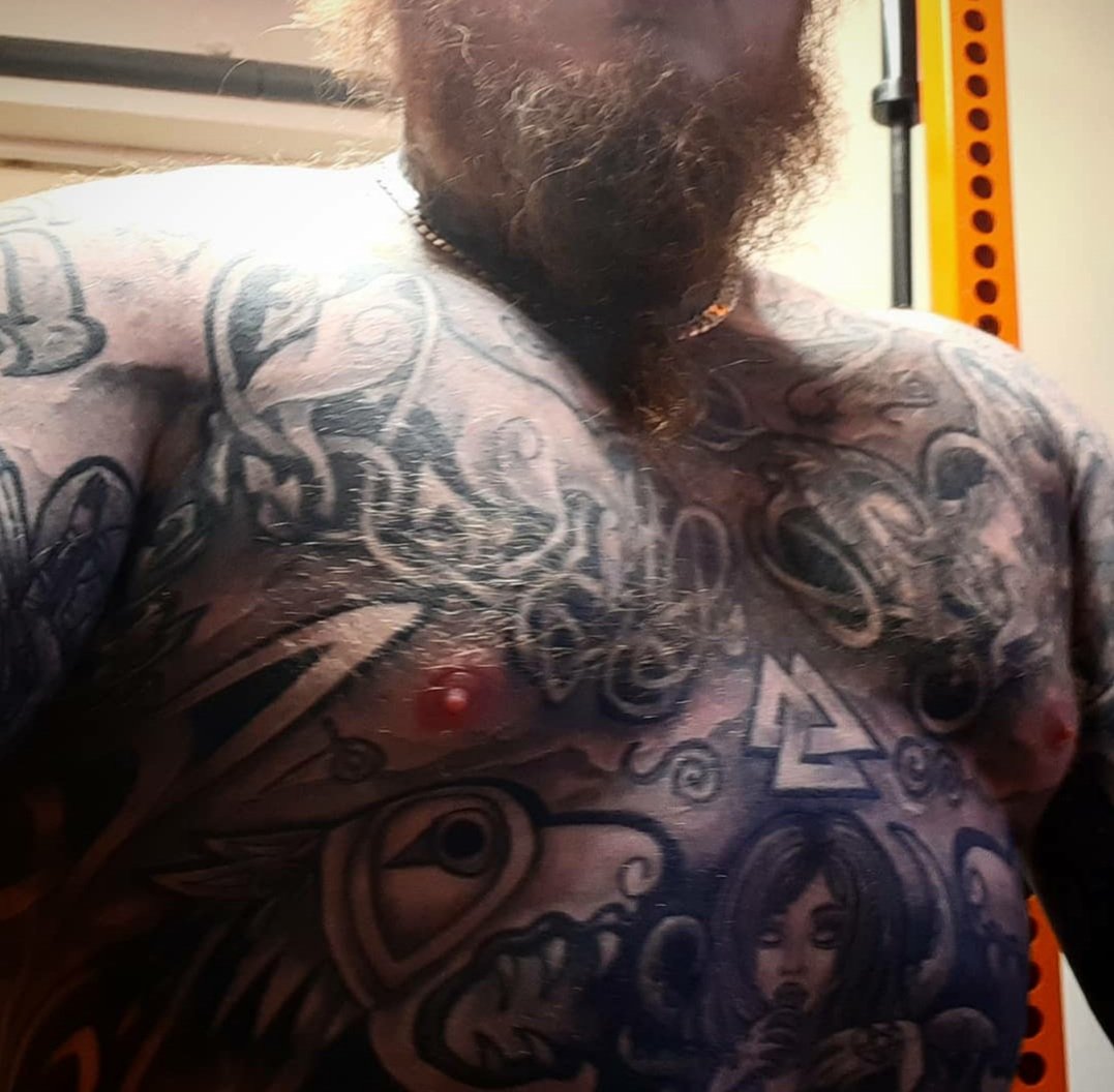 BigAlDevlin's tweet photo. PUMPED! after 150kg 330lb on bench VIKING POWER -VALHALLA AWAITS!
#valhalla #valhallaawaits #trainingforvalhalla #valhallagym #valhallafitness #strength #vikingpower #vikingstrength #strong #oldmandtrength #powerlifting #powerlifter #weightlifting #gains #muscle #gymlife https://t.co/cm3w70rMQk