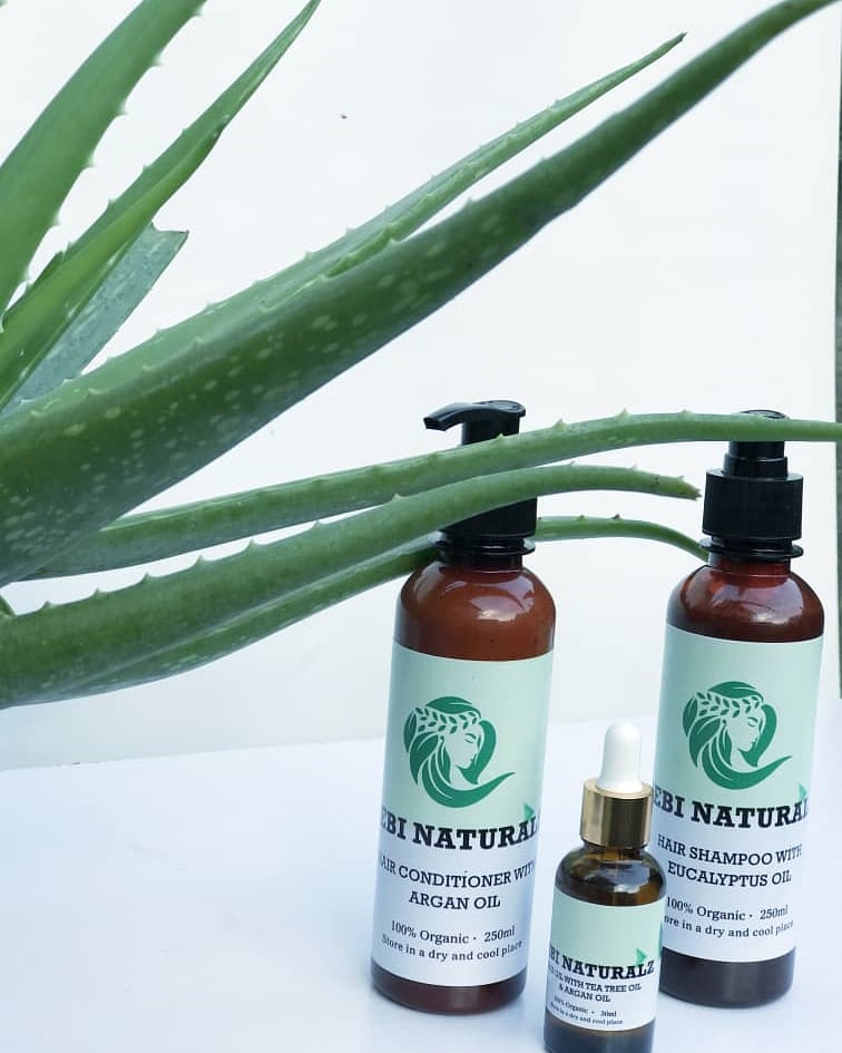 BebiNaturalz's tweet photo. With patience and Love, Bebi products was formulated to help grow your natural hair healthy and keep those baby edges growing. 

All for 6,000 naira.
Don't hold back. Send the Dm
We'd be waiting. Bebi cares🤗

Don't forget to follow us Instagram @bebi_Naturalz. Thank you. https://t.co/Wn3tJS59qN