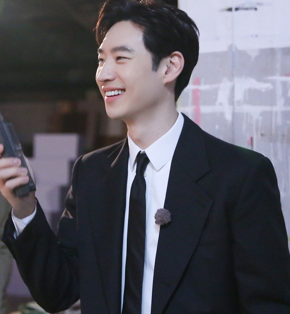 imsangmis's tweet photo. kdrama gods hear me out https://t.co/ZVe6J1Tsfs