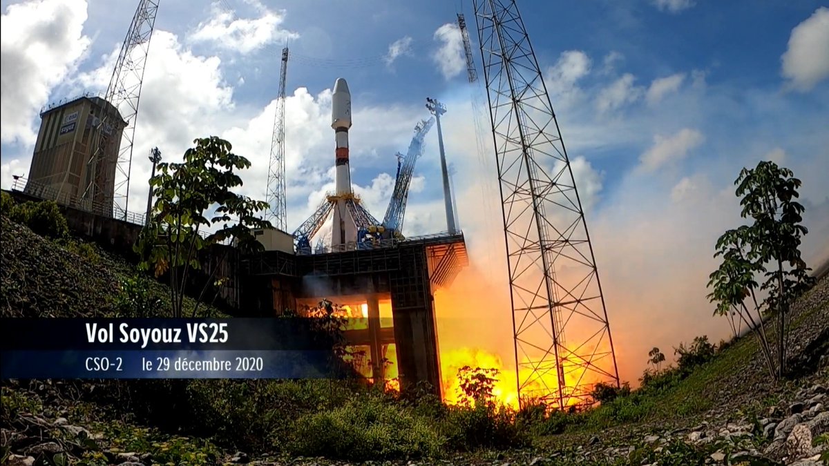 AuerSusan's tweet photo. Some great outtakes from #Arianespace #VS25 (loving the colours!) on 29th December.
Time-lapse 📽️ ©CSG: https://t.co/gQxMt6lJeD https://t.co/XMJFK8dLm7