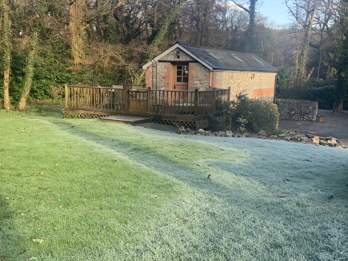 Happy New Year to everyone from all the team at Pencoed House Estate. Here’s hoping for a better 2021 x