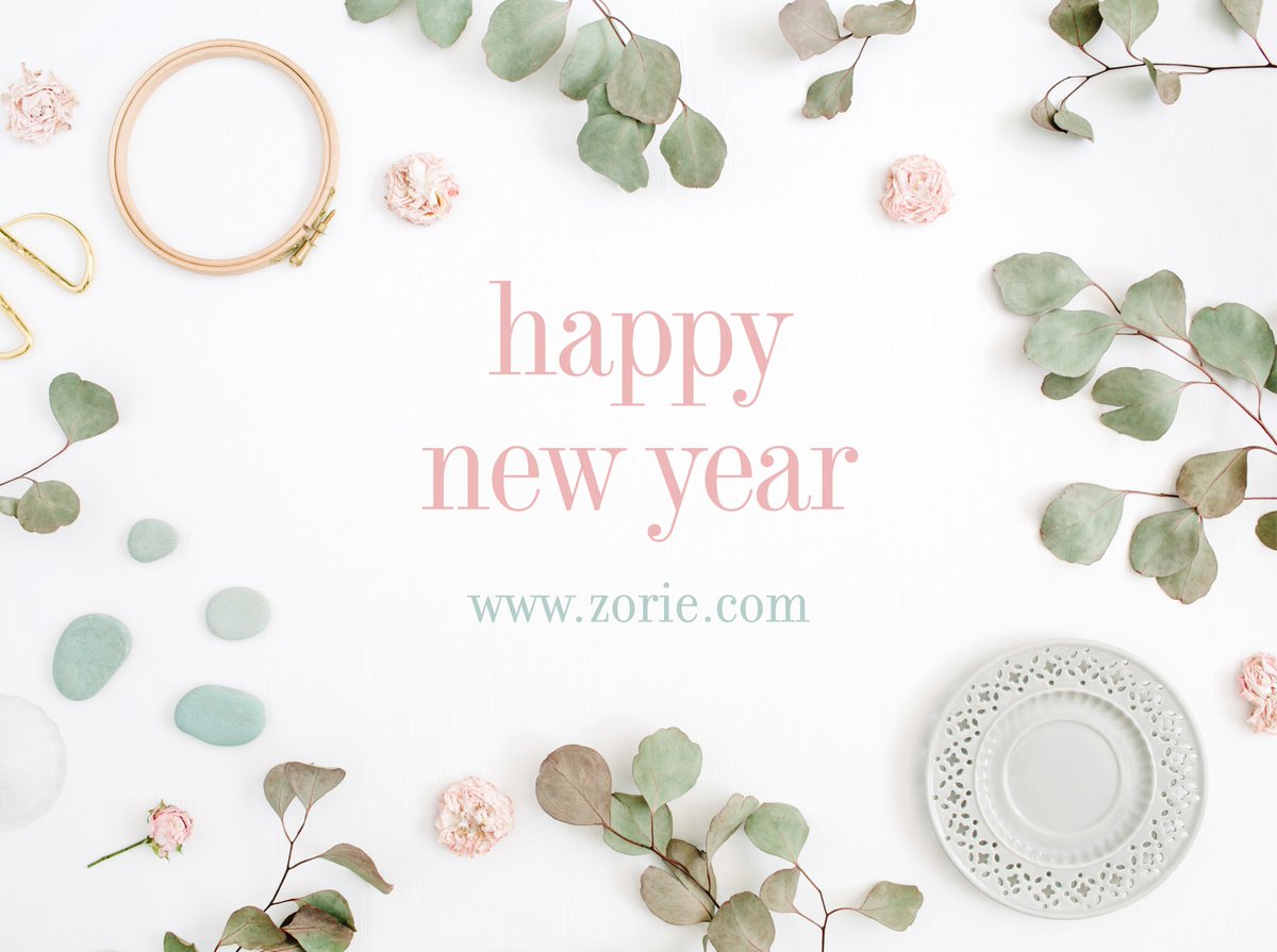 zoriedesign's tweet photo. { happy new year! }
https://t.co/xIiNqQy4s9
#happynewyear #zorie #zoriestudio #zoriedesignhouse #custom #wedding #invitation #design #stationery #letterpress #letterpressprinting #engraving #foilstamping #lasercutting #calligraphy #graphicdesign #zoriedesign #zorieinvitations https://t.co/GnYsPGblpW