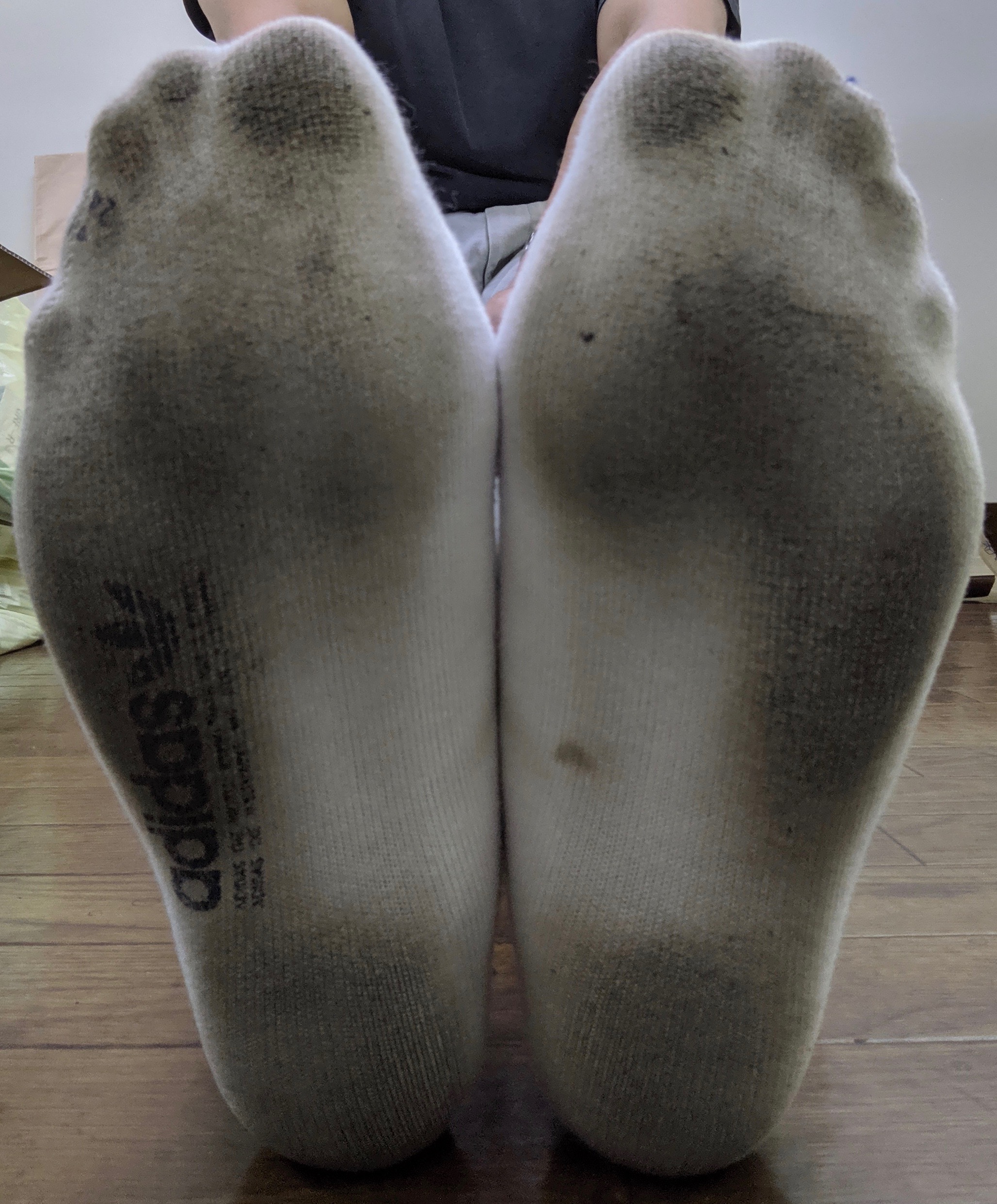 蒸れた靴下　エロ画像 