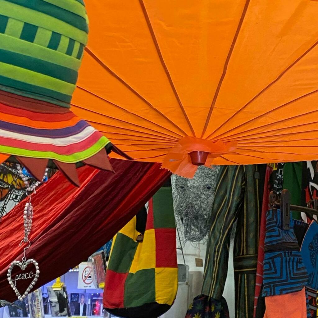 chp365's tweet image. Peace. 

#FunkyVibes #Hermanus #RoadTrip instagr.am/p/CJg16SXnW4K/