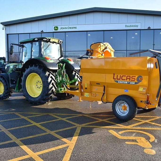 Available for demo in January! Our 6140M &amp; the Lucas G Castor +30R Straw Bedder, with its V-shape knives &amp; chute cut-off plate that avoids jamming issues. For a demo speak to your Doubleday Sales Representative. #AboveOrdinary #Demo