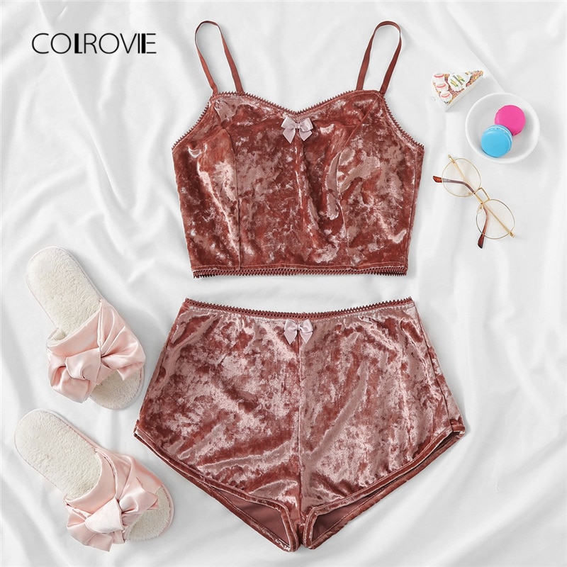 store_venom's tweet photo. #swag #summer Women's Velvet Crop Top and Shorts Pajama Set https://t.co/FBcBHq5PPV https://t.co/07ZWwWPP11
