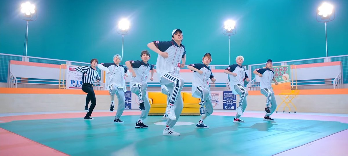 KShinwonptg's tweet photo. okay hear me out, pentagon bright concept. https://t.co/rP548dNv7a
