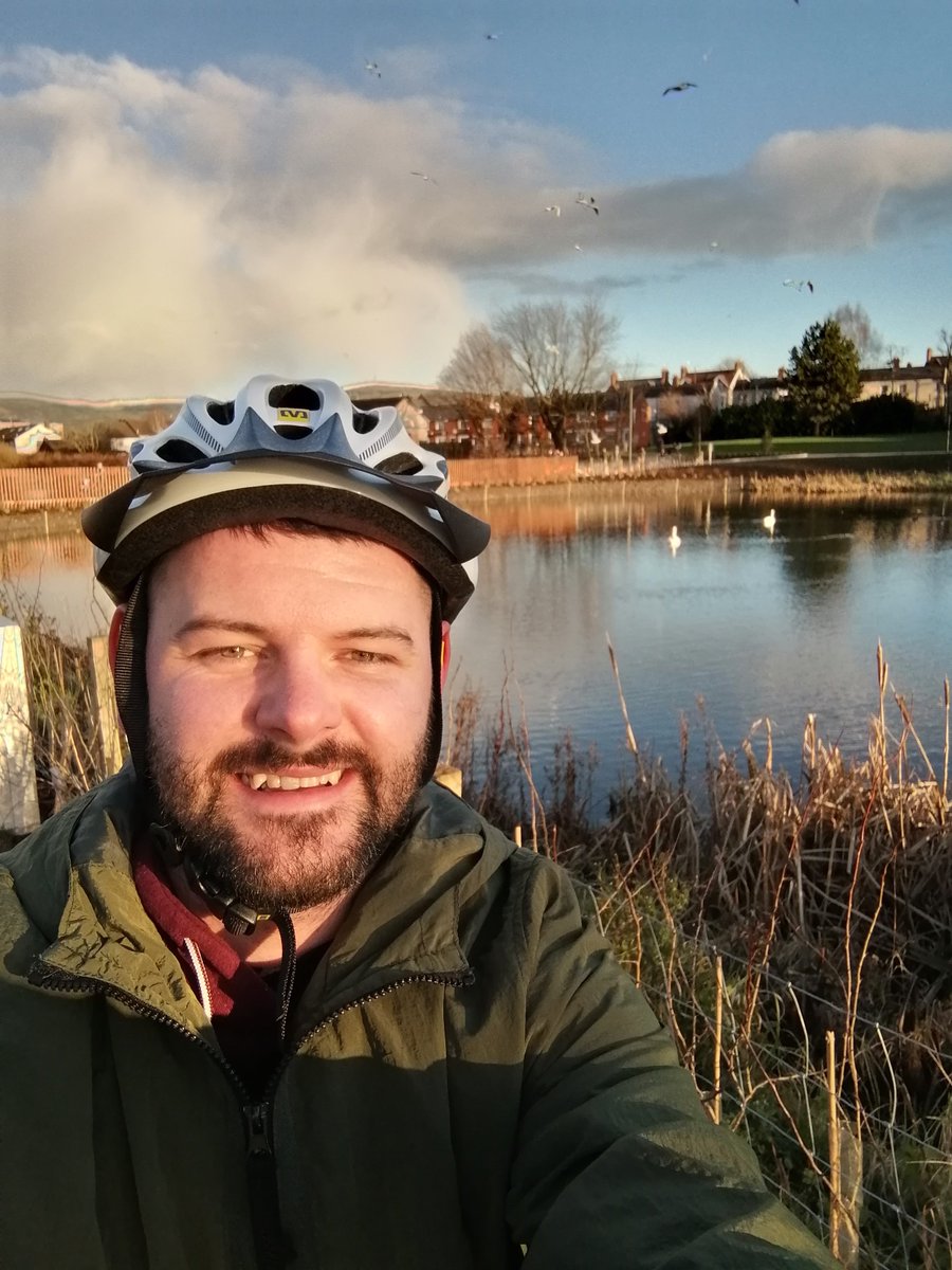 StevieMaginn's tweet photo. Kicked off 2021 with cycle to the new Springfield Dam &amp; Park! 💚
Saw so many 🚲, 🛴 &amp; buggies (I lost count at 26!), lots of 👨‍👩‍👧‍👦's &amp; 3 🎣 enjoying this fantastic community asset (part funded by #EUPeaceIV 💶 btw). Build it and they will come!! @NicholaMallon @belfastcc @deptinfra https://t.co/RH1kSzzmdW