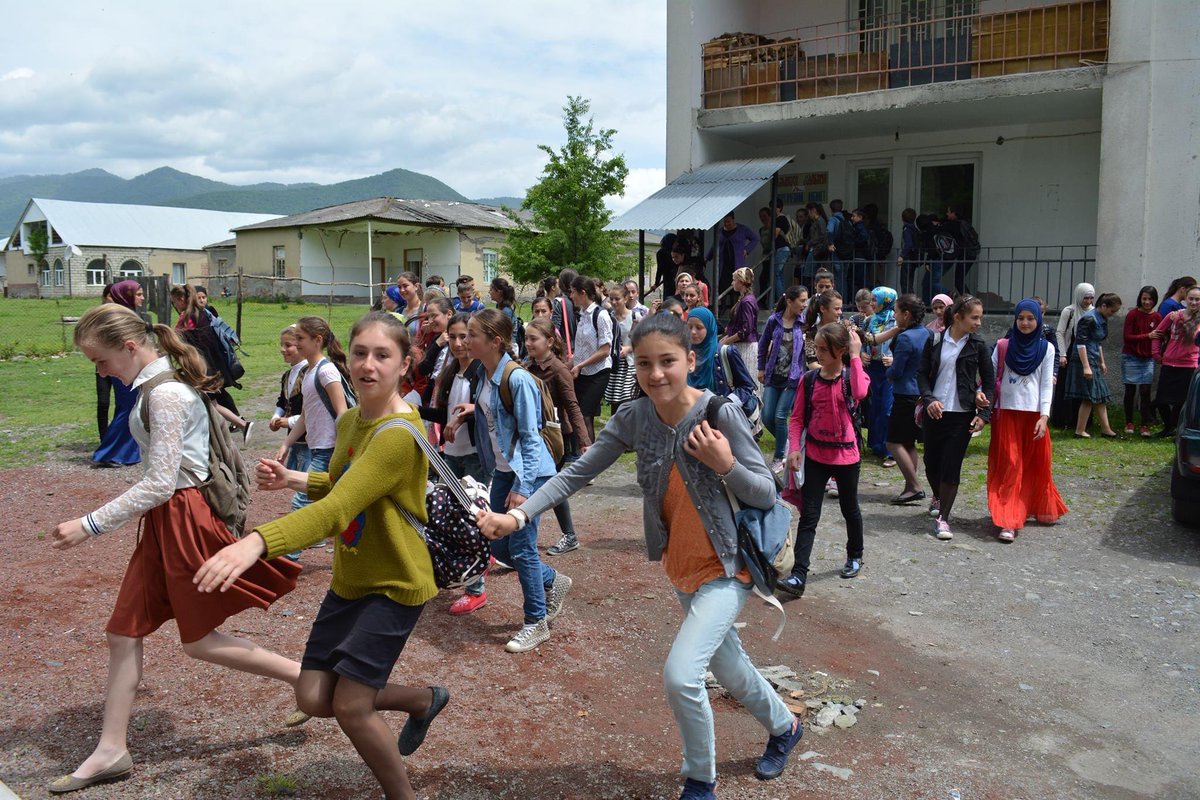 RSF_Georgia's tweet photo. Happy New Year from the children of the Roddy Scott Foundation in #Pankisi!! https://t.co/kpeZzOvein