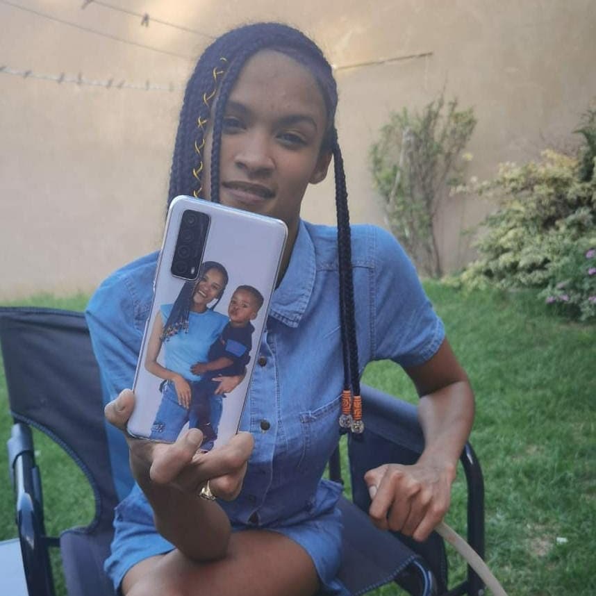 tyrisabranding's tweet photo. Your phone deserves a facelift, get in style and get yourself a phone cover for just R100, yes just R100.🤩

To place an order WhatsApp up us today at 0794439061💃

Promotion ends 8 Jan 2021
#SongOfTheYear #Welcome2021 #Happy2021 #keadrive  #HappyNewYear2021 https://t.co/RB4ScMfGNg